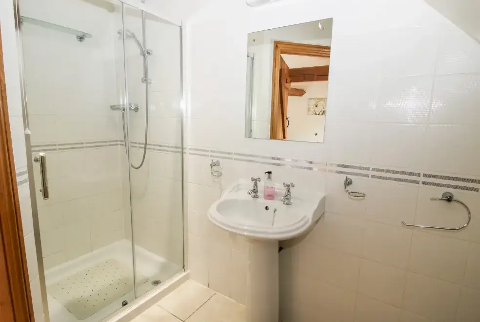 Shower room at Trooper's Holiday Barn, Shropshire Hills AONB