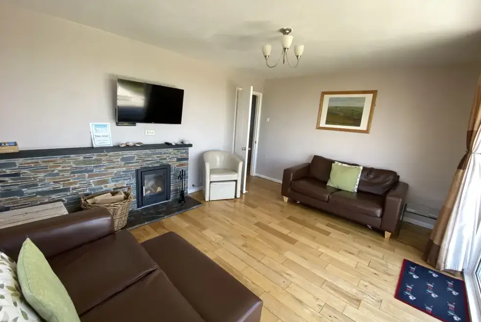 Lounge at Tubbs Delight