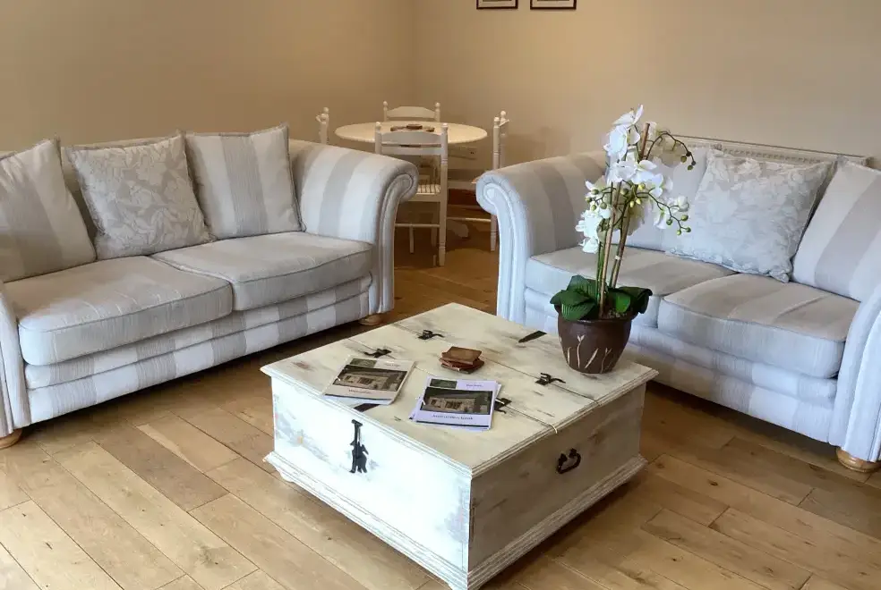 Lounge at Two Owls Lodge