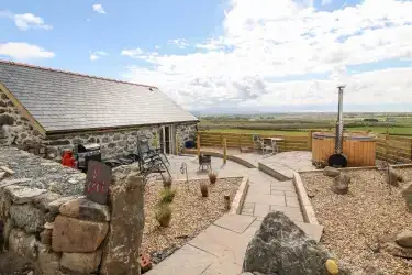 Ty Coch, Caernarfon, Gwynedd