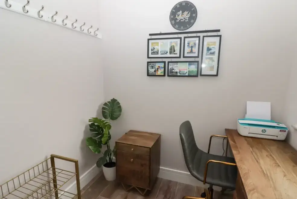 Desk area at Ty Marlyn