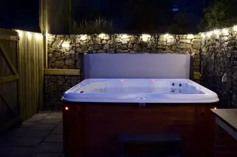 Private Hot Tub at Ty Ni, Ceredigion