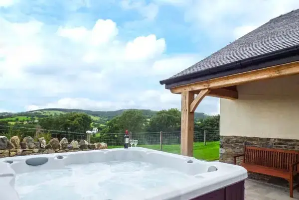 Private Hot Tub at Tyn Y Celyn Uchaf