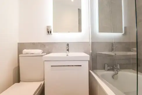 Family bathroom at Unique Luxury Lodge, Cumbria