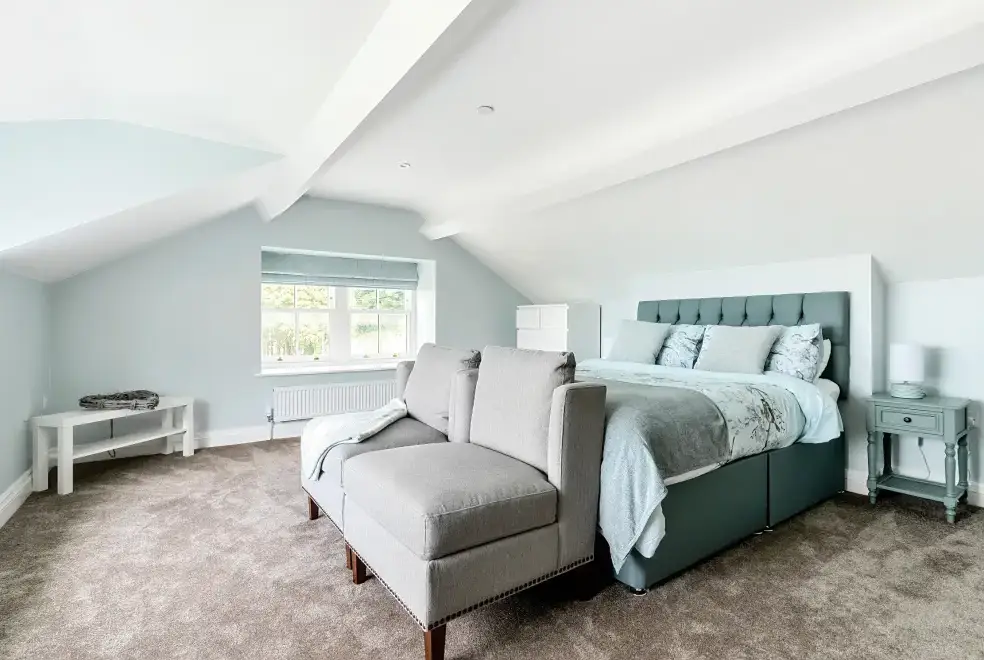 Bedroom at Valerian Lodge