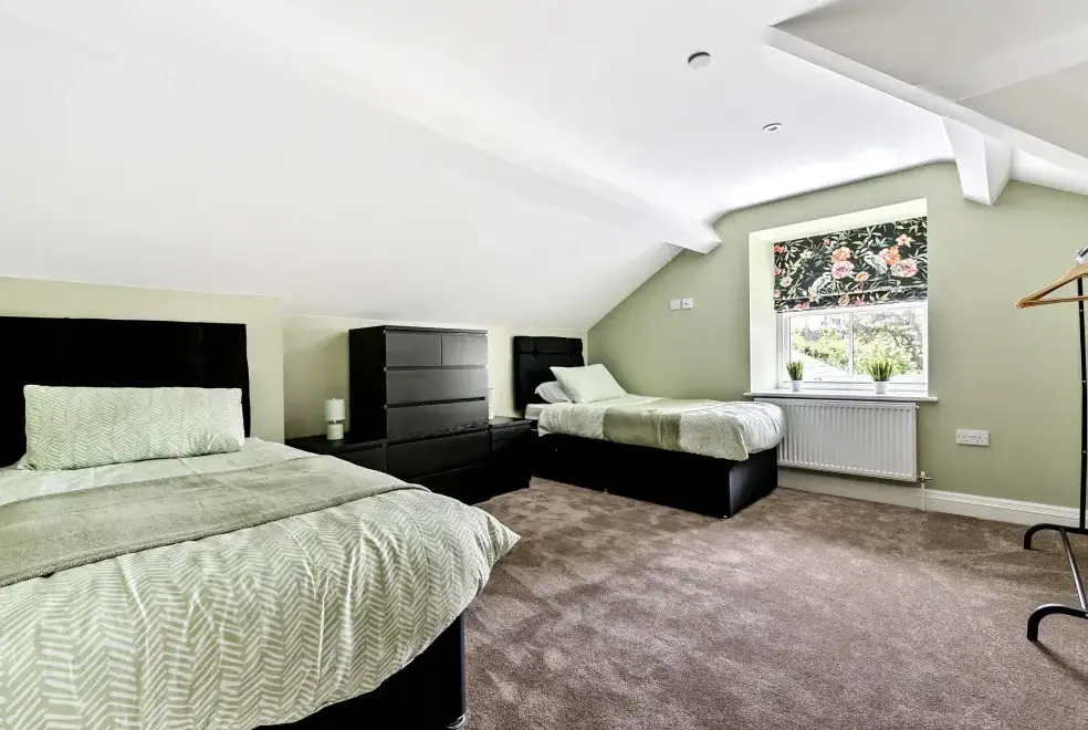 Bedroom at Valerian Lodge