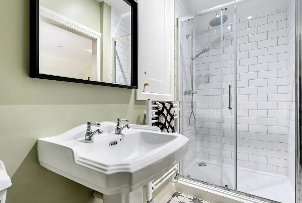 Shower room at Valerian Lodge