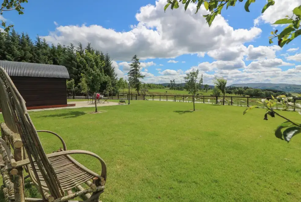 Countryside views at Valley View Cabin