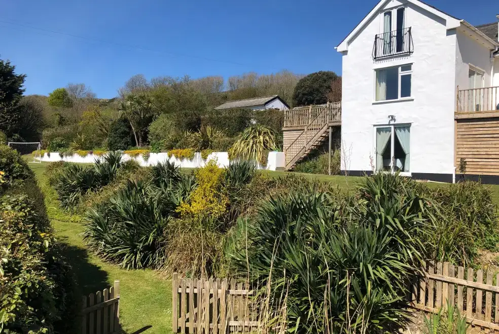 Valley View, from the outside