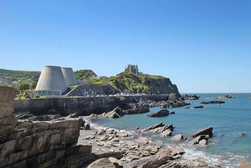 Coastal scenes near Valley View