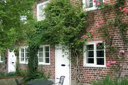 Victoria Dogs-welcome Cottage, Cranborne Chase Area of Outstanding Natural Beauty - Photo 1