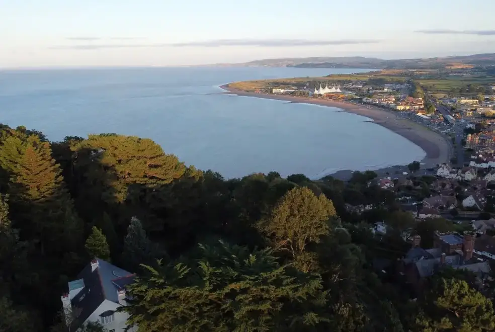 Coastal scenes near Views Galore