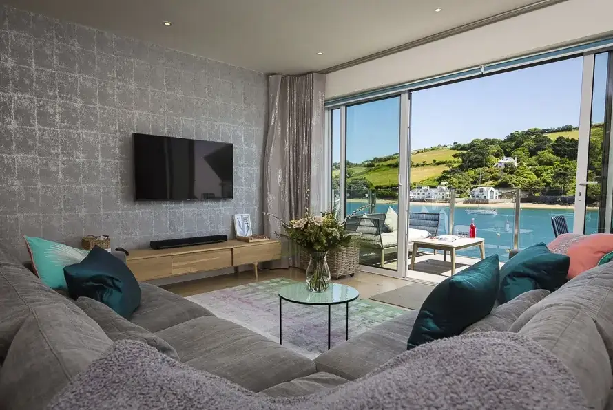 Lounge at Villa 8, Estura