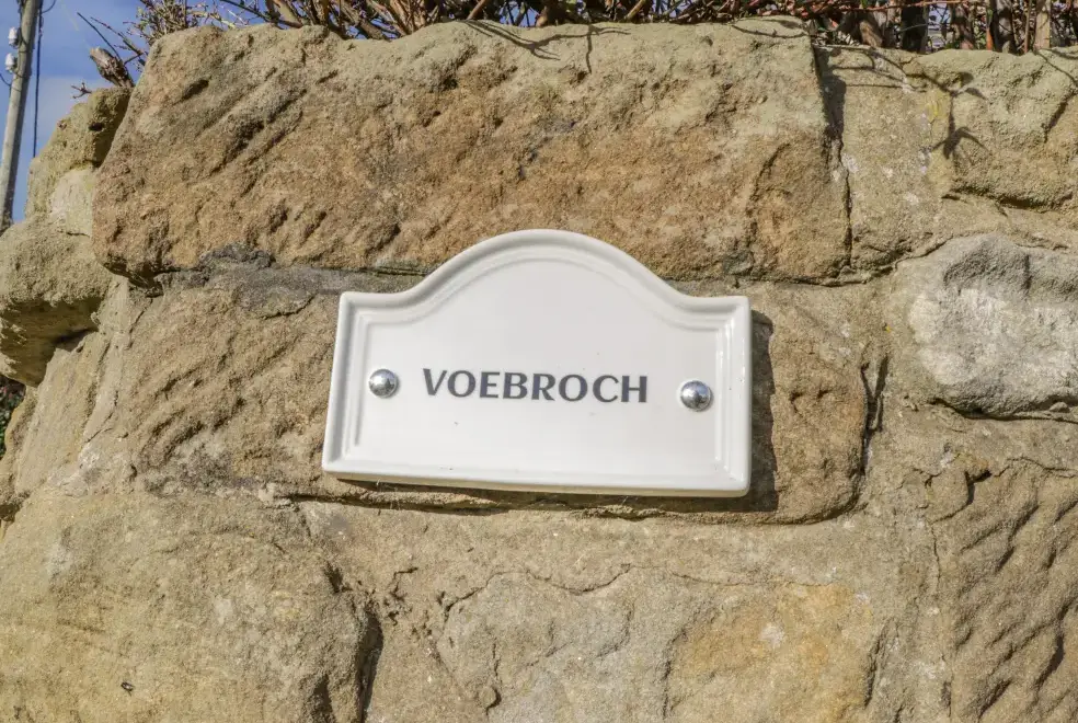 Surrounding area near Voebroch