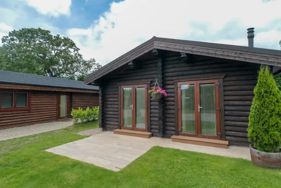 Wainstones Lodge 2, from the outside