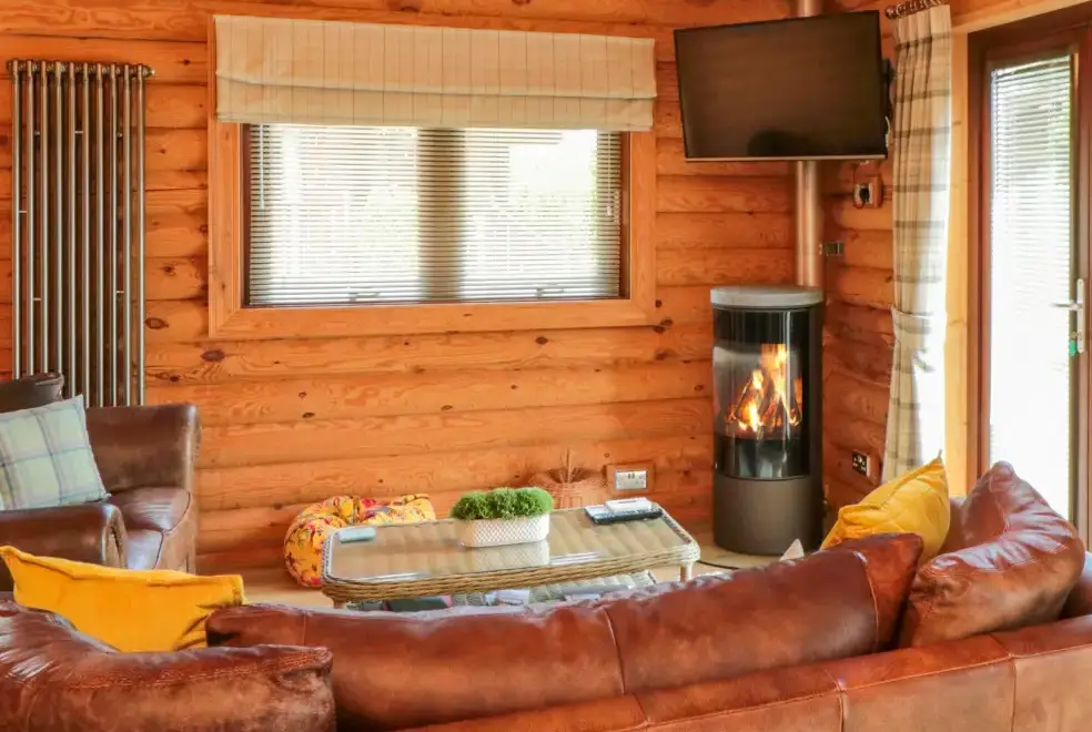 Lounge at Wainstones Lodge 2