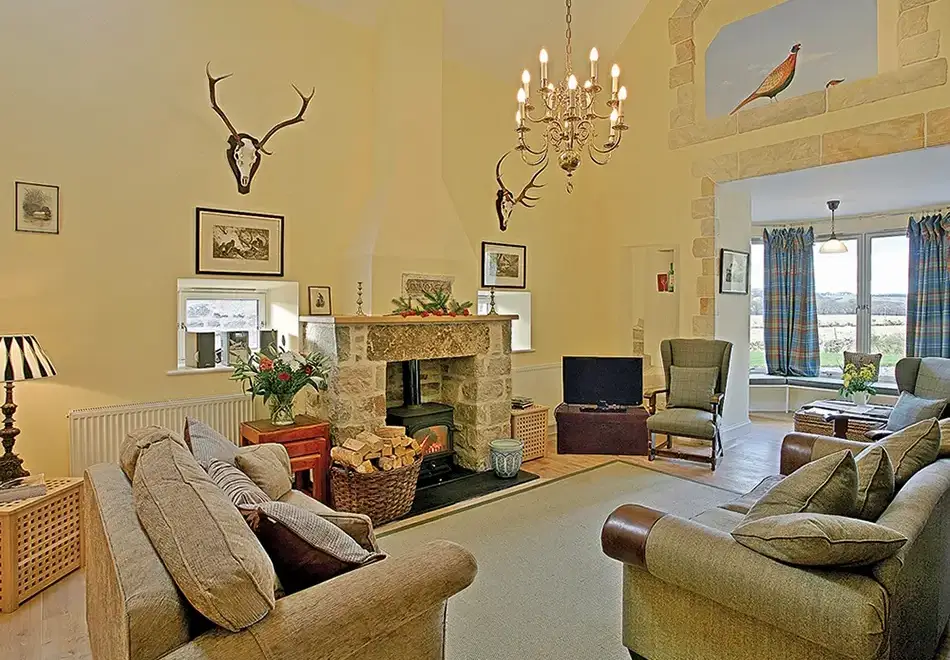 Lounge at Weiroch Lodge