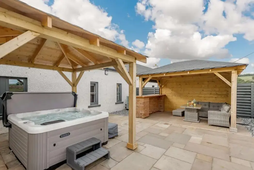 Private Hot Tub at Westertonhill Holiday Lodge 2