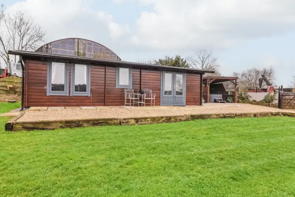 Westfield Lodge, from the outside