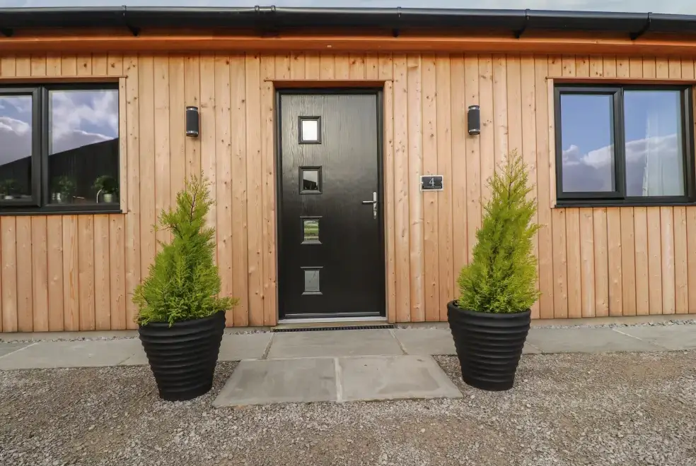 Surrounding area near Whernside Lodge