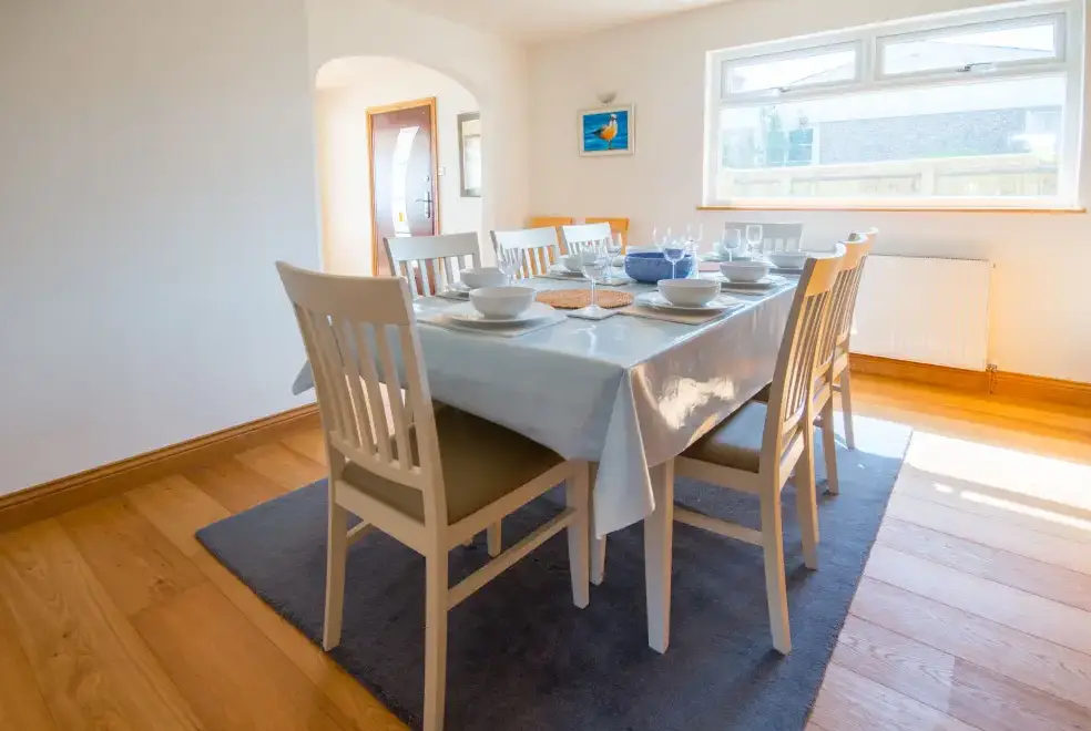Dining room at White Sands
