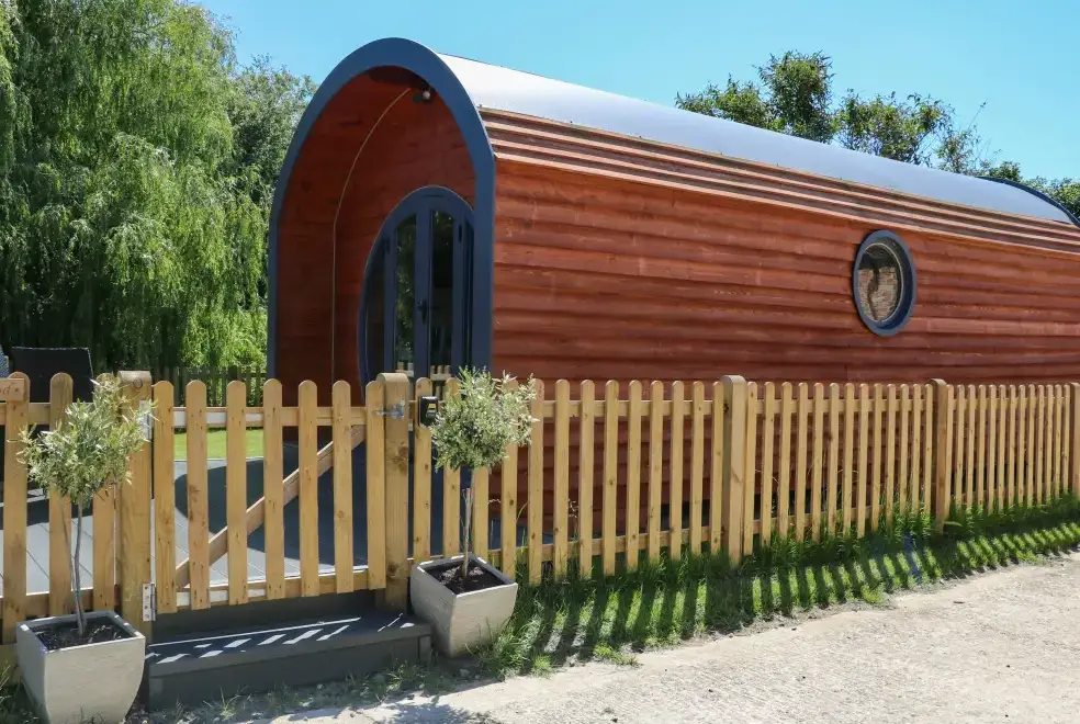 Willow Pod, from the outside