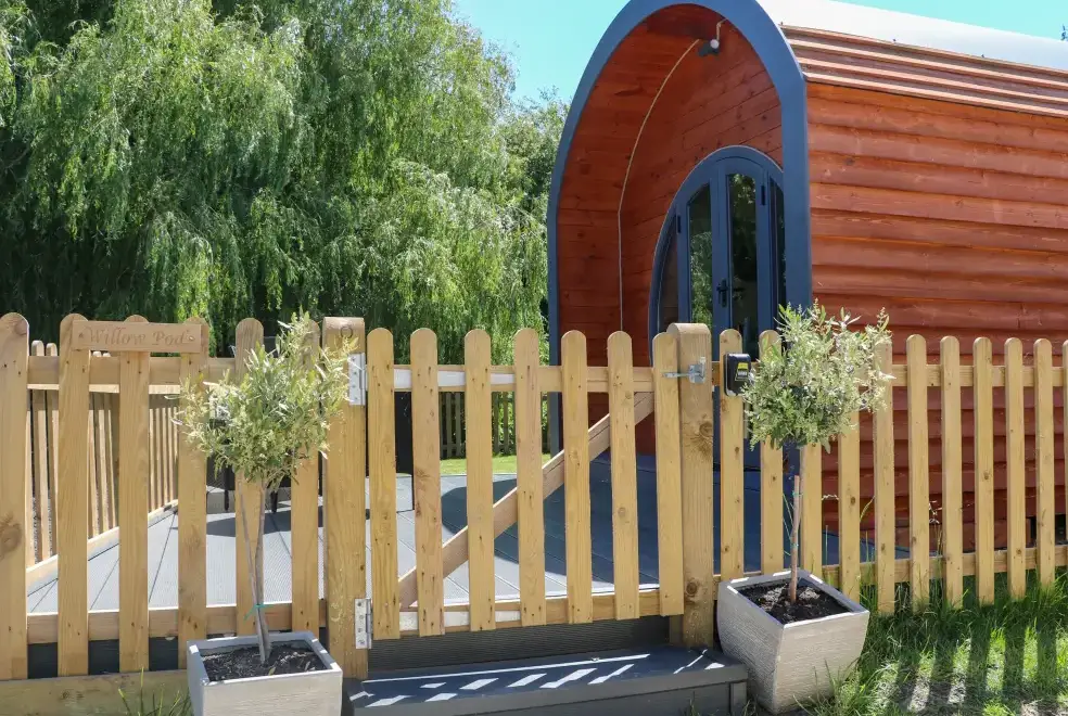 Willow Pod, from the outside