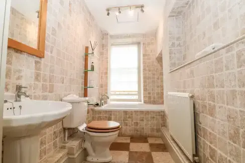 Family bathroom at Winster Hall, Derbyshire