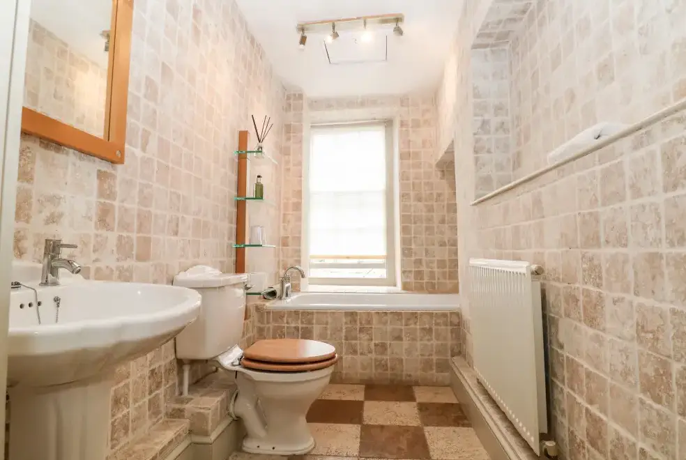 Family bathroom at Winster Hall