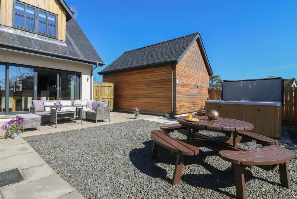 Patio area at Woodend Croft