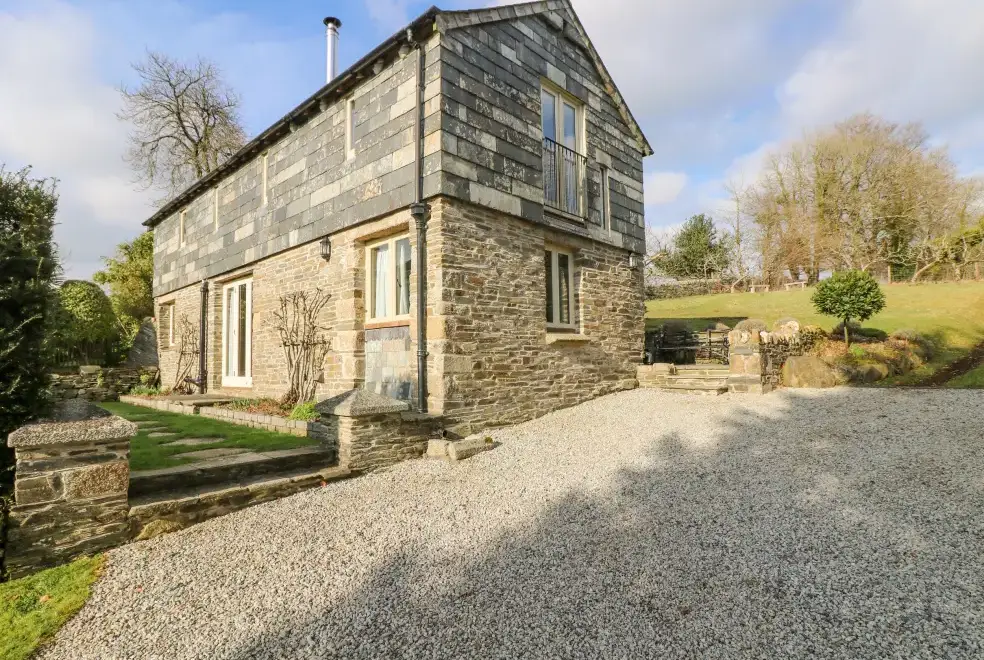 Woodfield Coach House, from the outside