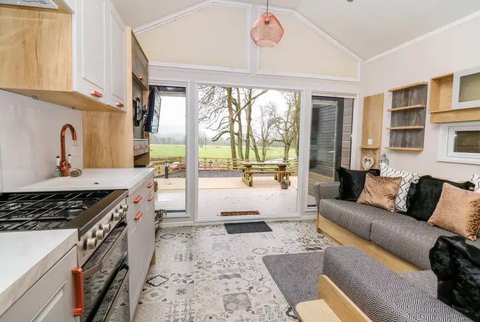 Kitchen/diner at Woodland Escape