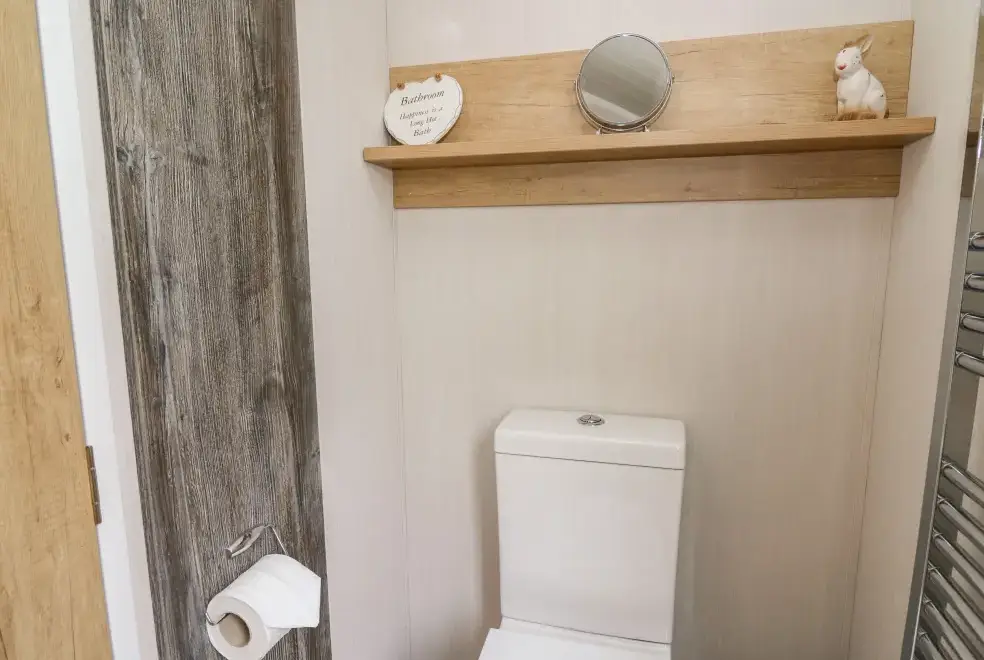 Loo at Woodland Escape