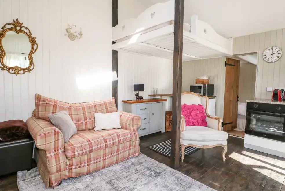 Lounge at Woodmancote Holiday Lodge