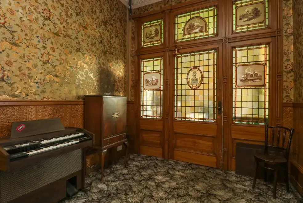 Drawing room at Woodside House