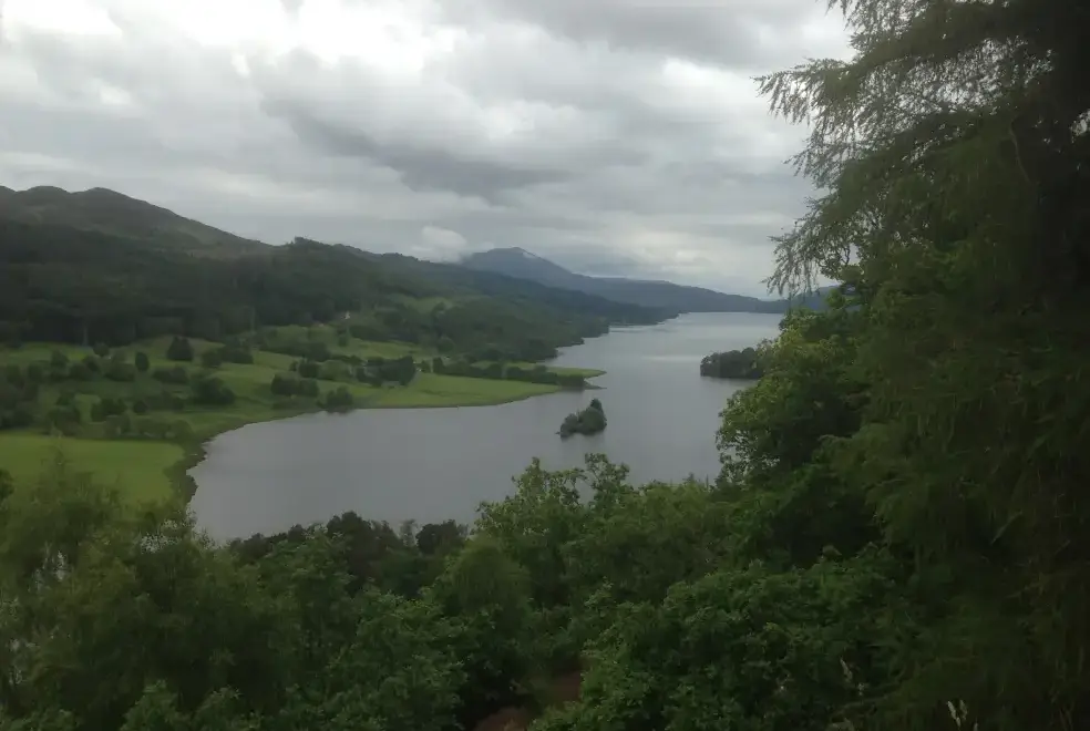 Lake view at Woodside House