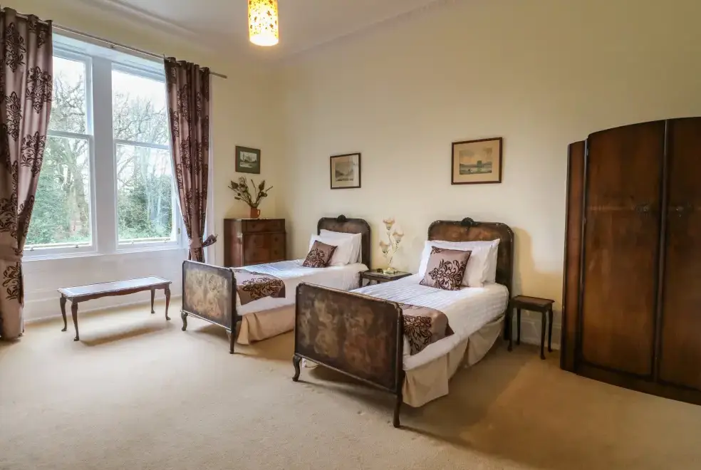 Bedroom at Woodside House