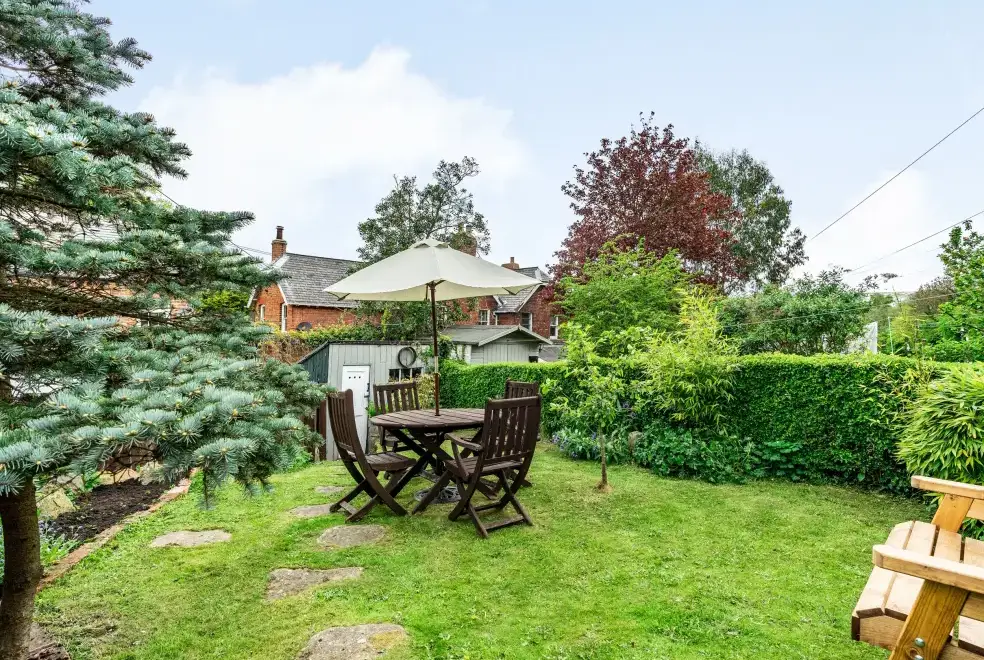 Garden furniture at Wychwood, North York Moors & Coast 