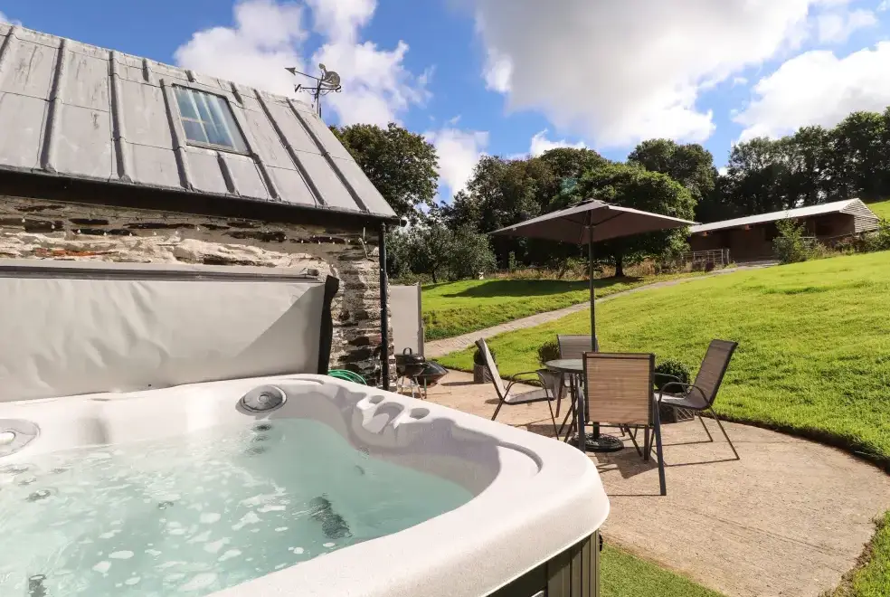 Private Hot Tub at Y Felin at Coed Cadw