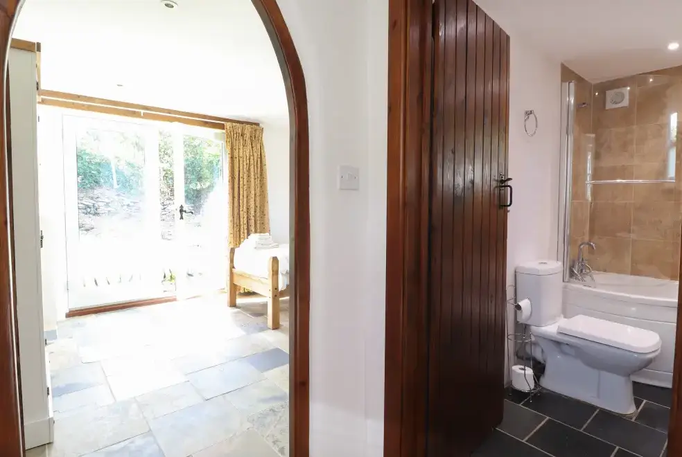 Family bathroom at Y Felin at Coed Cadw