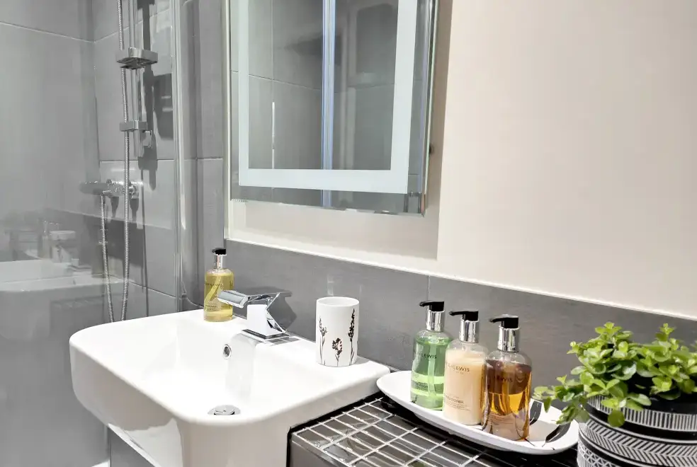 Shower room at Yewtree House