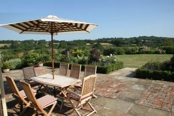 English cottages near south coast dog friendly