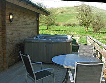 skegness log cabin holidays with hot tub