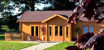 Cottage Inspiration: Log Cabin Holidays
