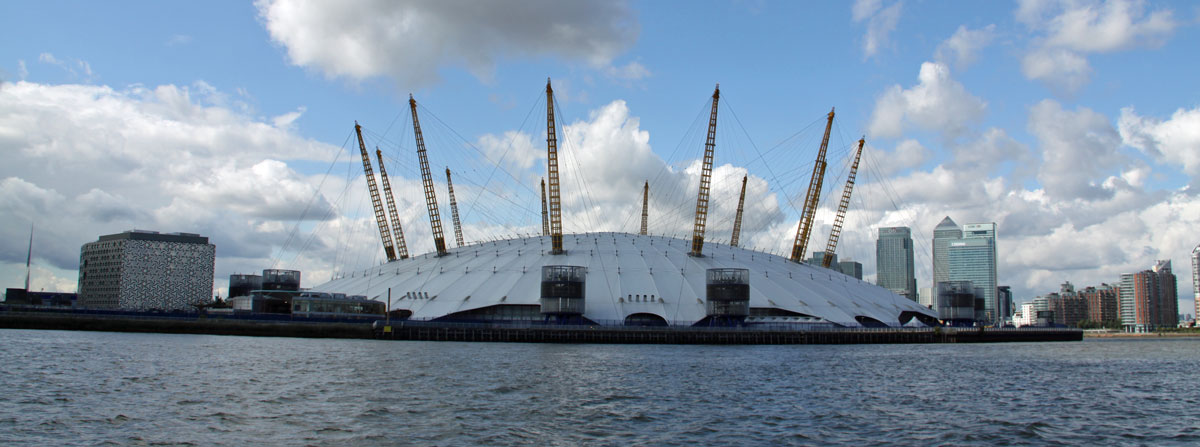 londin river thames o2
