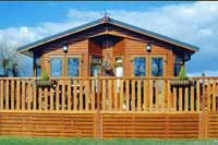 pine lodges log cabins