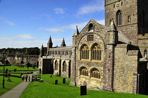 self catering st davids wales