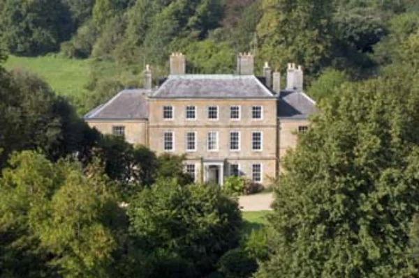 Georgian Mansion to rent sleeps 25, Dorset