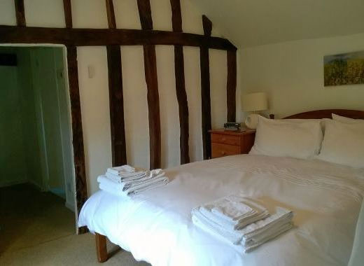 Holiday Cottage for two in Sinton Green Suffolk