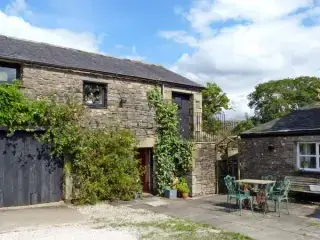 The Granary Dogs-welcome Cottage, Cumbria & The Lake District, Cumbria,  England
